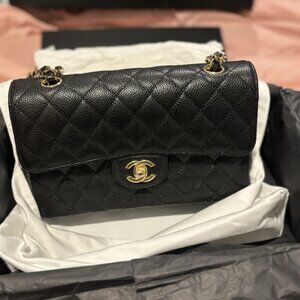 CHANEL Classic Double Flap Small Caviar Gold HW